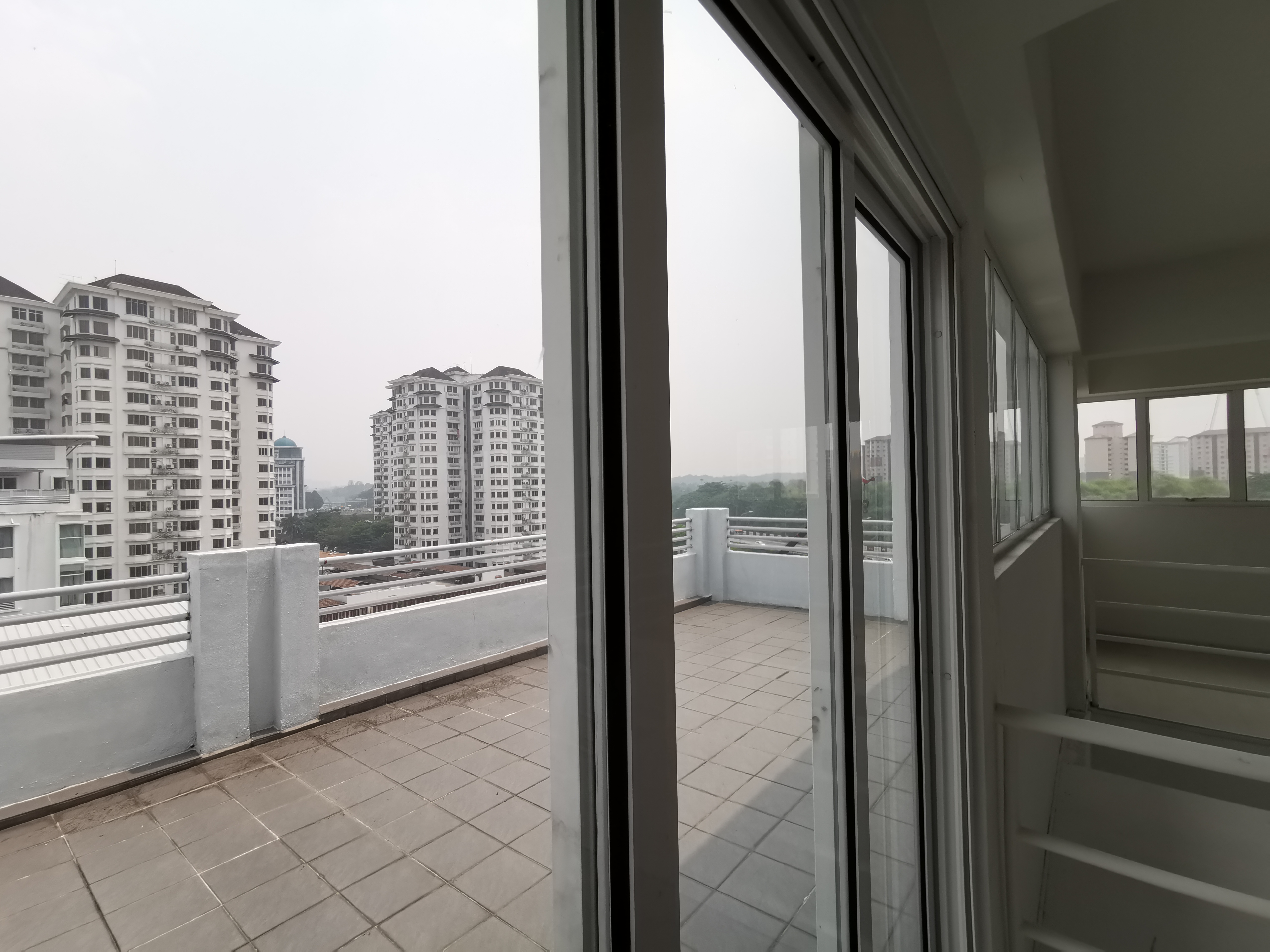 Office Space For 60 At Parklane Commercial Hub Kelana Jaya Kuala Lumpur Flyspaces